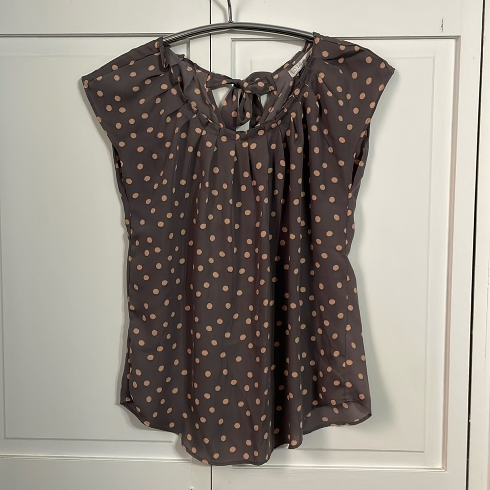 Lauren Conrad Women’s Sleeveless Blouse
